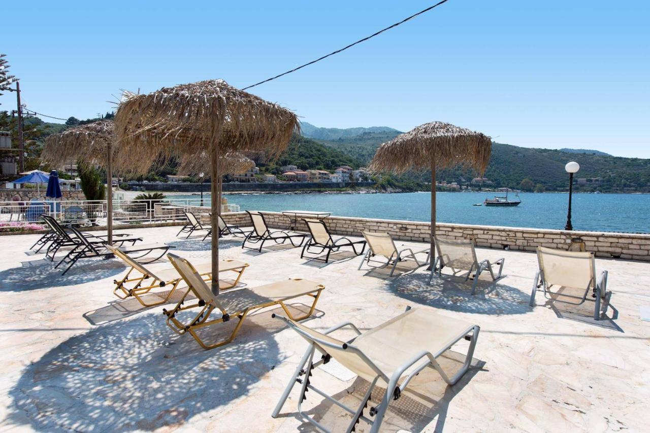 Marika Apartments Kassiopi Eksteriør billede