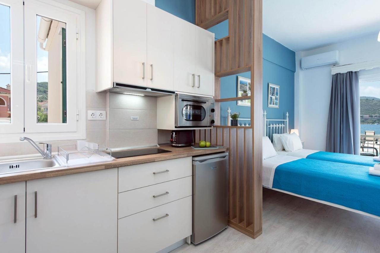 Marika Apartments Kassiopi Eksteriør billede