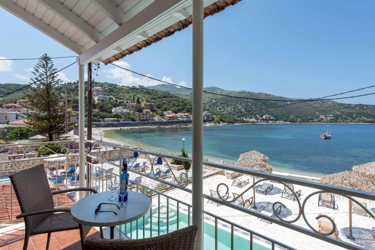 Marika Apartments Kassiopi Eksteriør billede