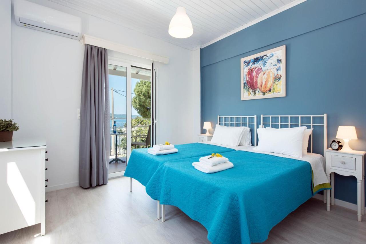 Marika Apartments Kassiopi Eksteriør billede